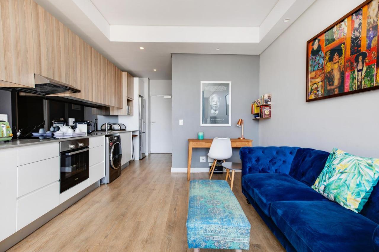 Backup-Power Eclectic Blue City View Apartment Cidade Do Cabo Exterior foto