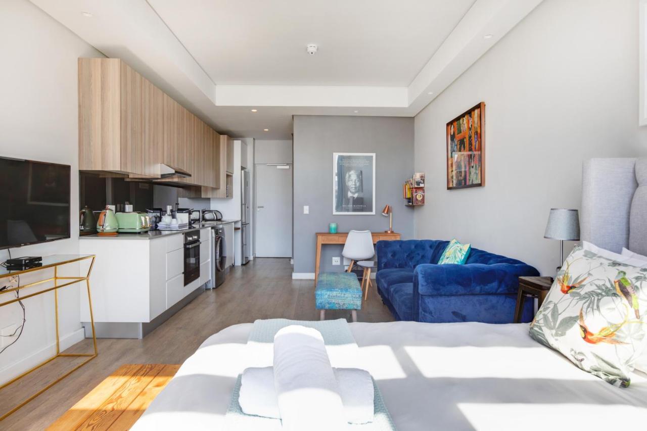 Backup-Power Eclectic Blue City View Apartment Cidade Do Cabo Exterior foto